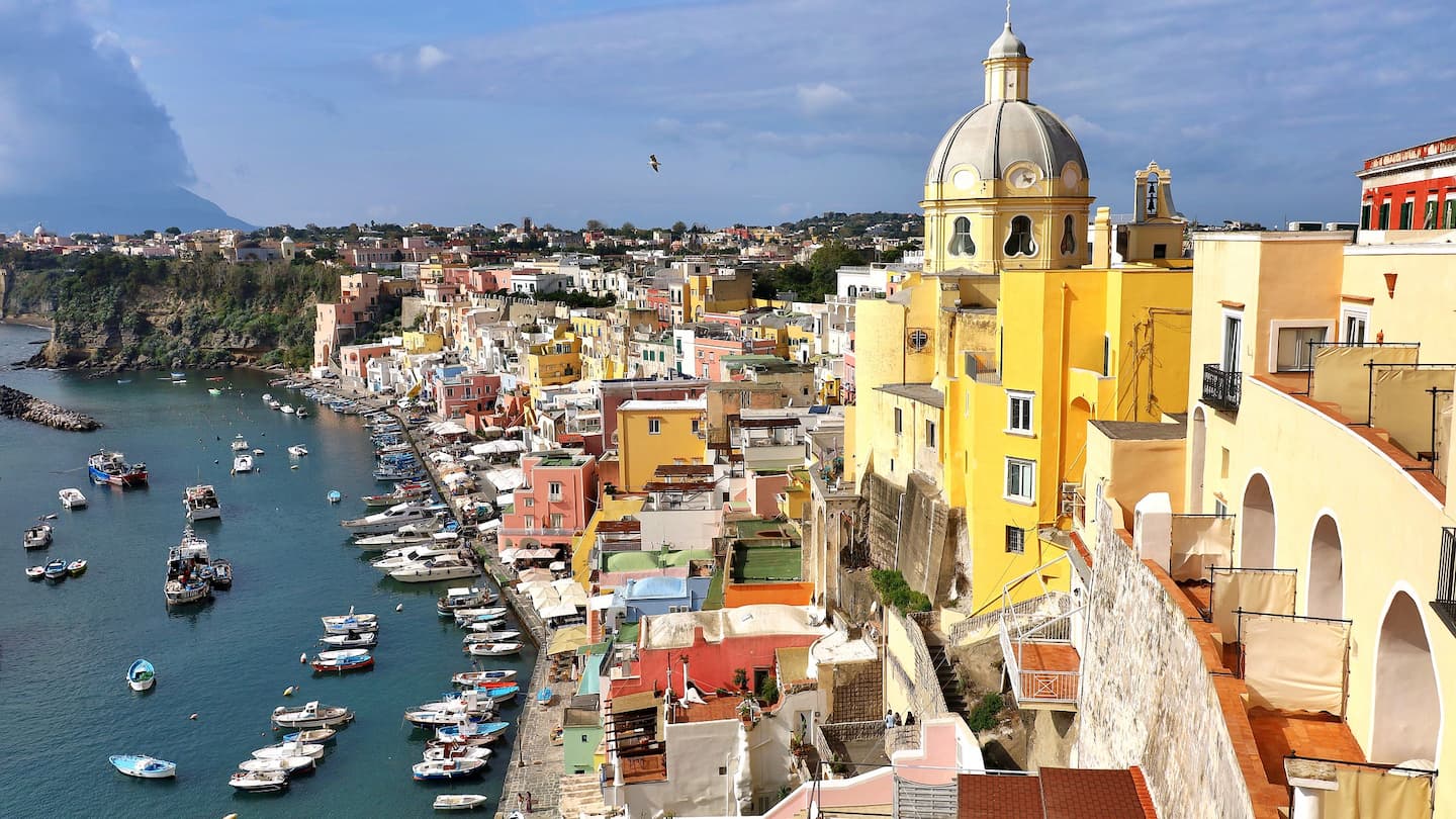 2025年最新】イタリア・ナポリの2つの空港を徹底解説！ | NEWT（ニュート）